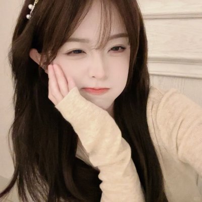玉女撩春